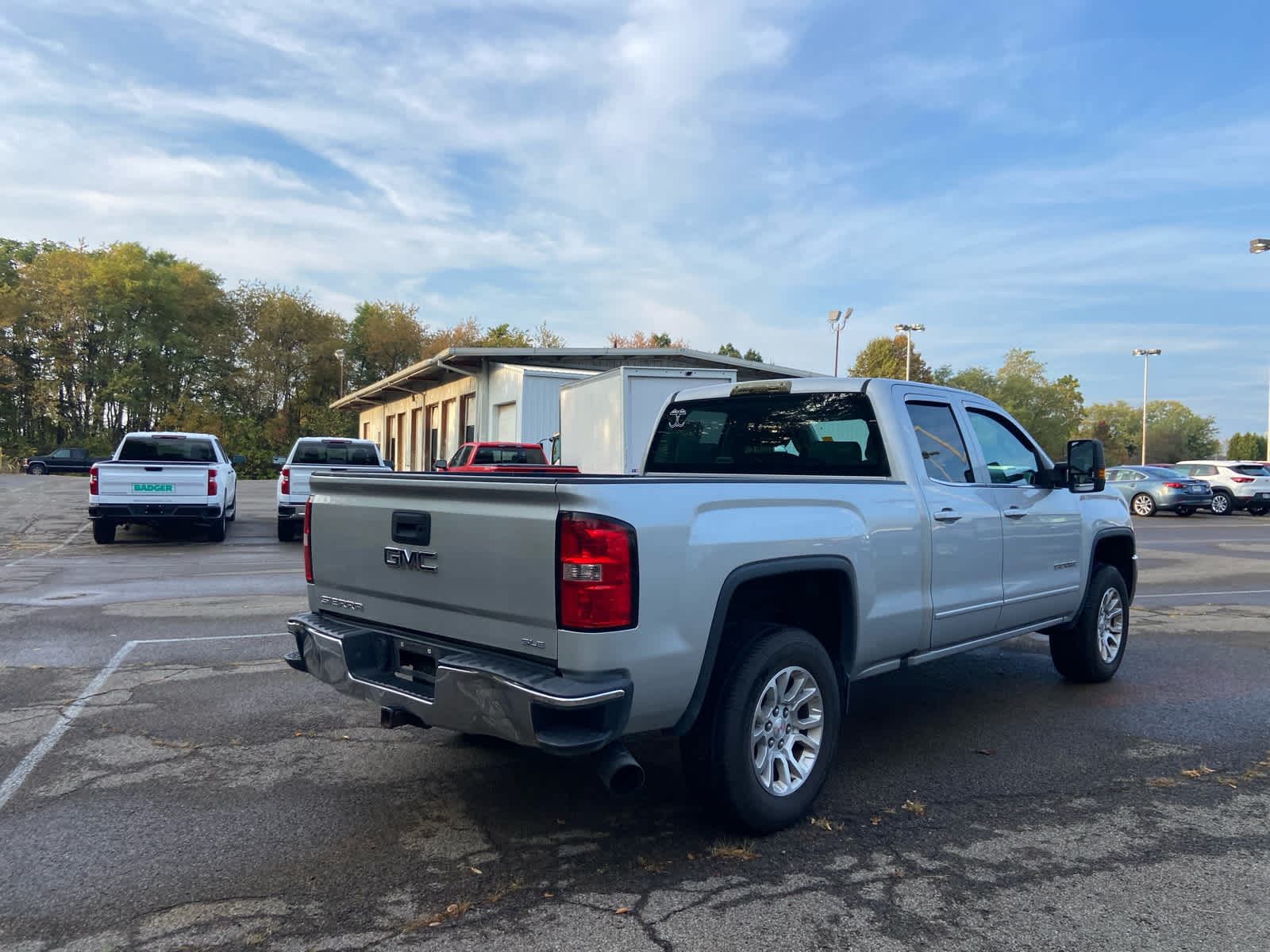 2016 Gmc Sierra 1500 SLE photo 3