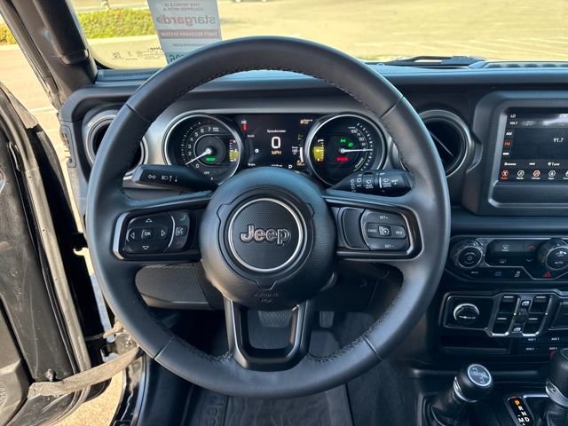 2023 Jeep Wrangler Base 4xe photo 9
