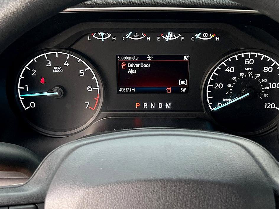 2023 Ford F-150 XLT photo 9