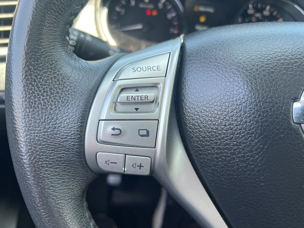 2016 Nissan Rogue SL photo 56