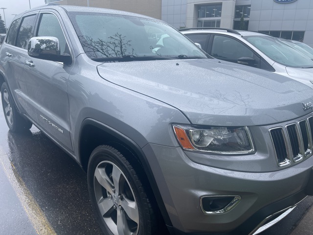 Used 2016 Jeep Grand Cherokee Limited with VIN 1C4RJFBG0GC429231 for sale in Apple Valley, Minnesota