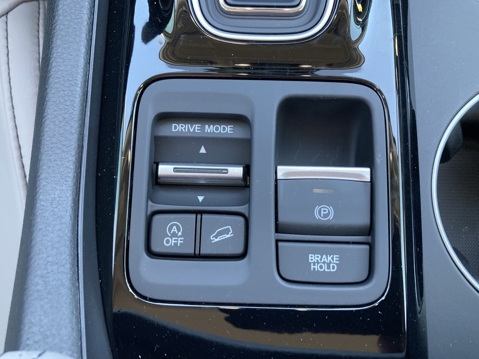 2025 Honda Pilot Touring photo 24