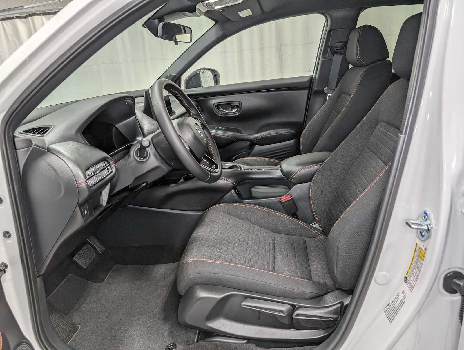 2026 Honda HR-V Sport photo 2