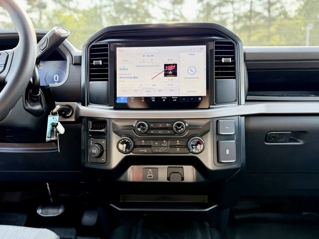2025 Ford F-150 XL photo 21