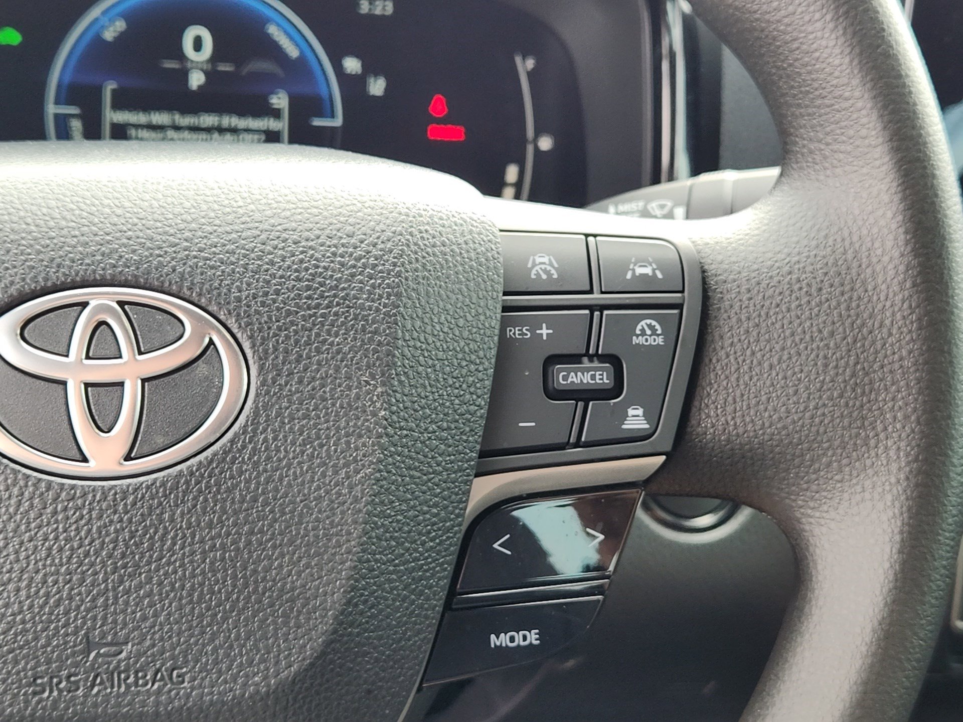 2025 Toyota Camry LE photo 18
