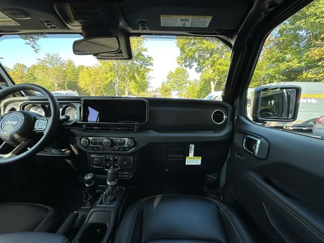 2025 Jeep Gladiator Sport photo 29