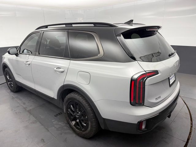 2024 Kia Telluride X-Pro photo 2
