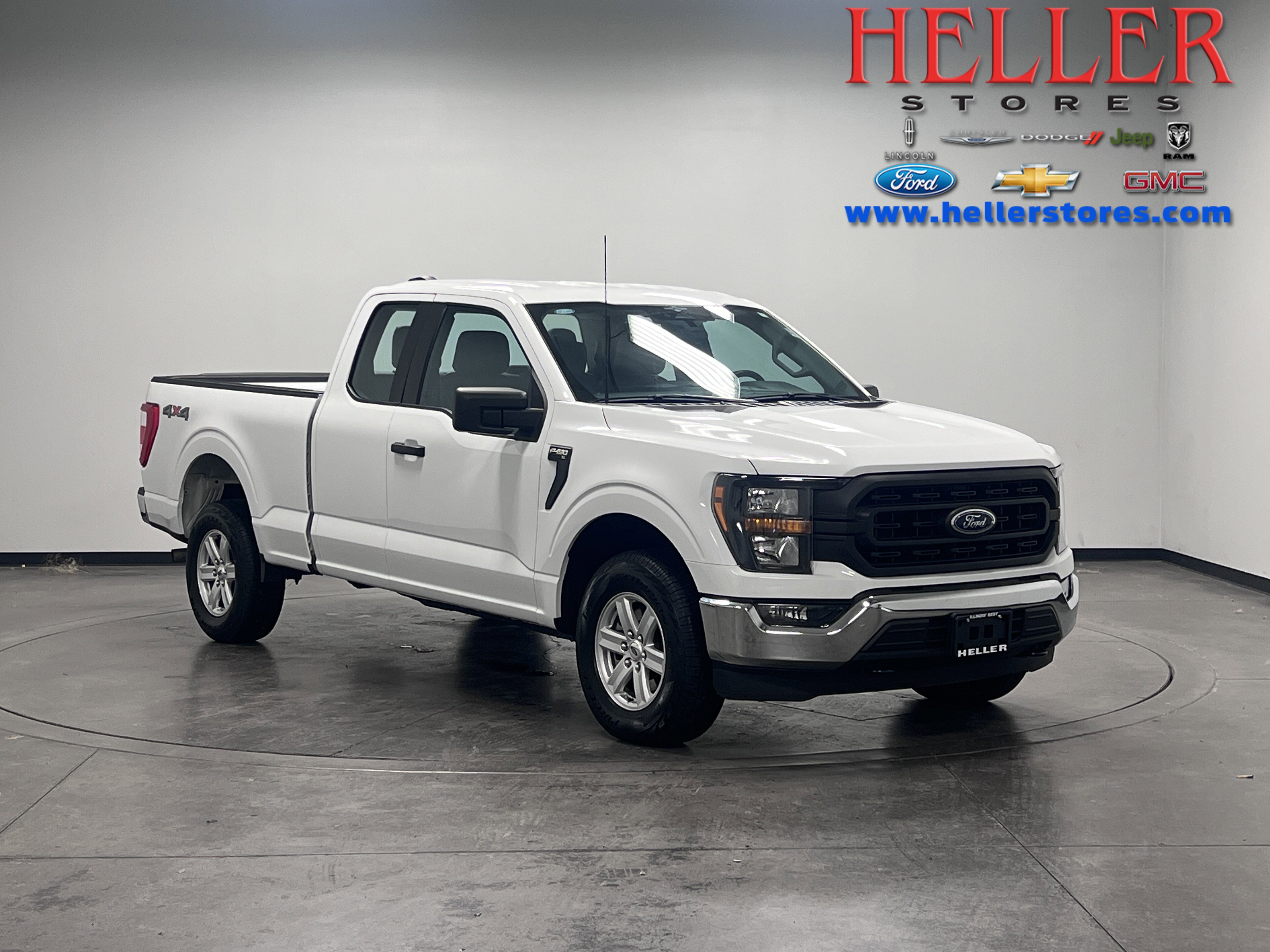 2023 Ford F-150 XL's photo