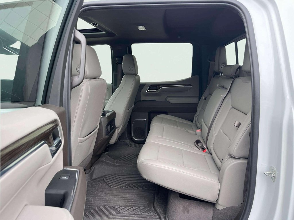 2023 Chevrolet Silverado 1500 RST photo 23