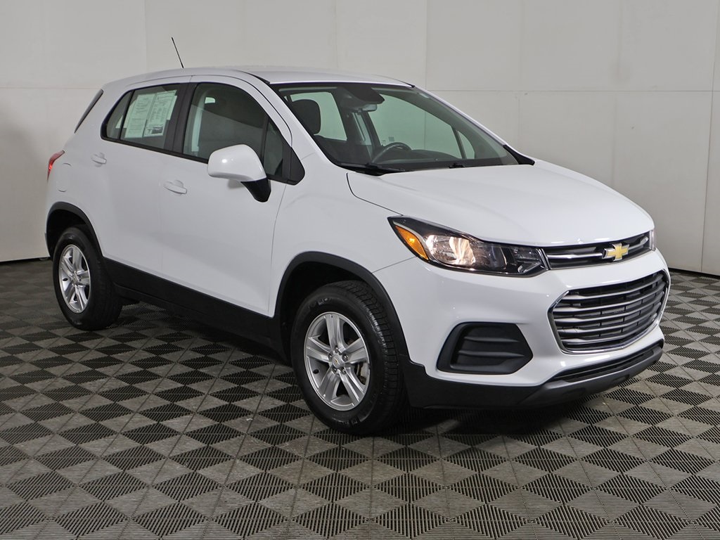 Used 2018 Chevrolet Trax LS with VIN KL7CJNSB7JB620675 for sale in Parma, OH