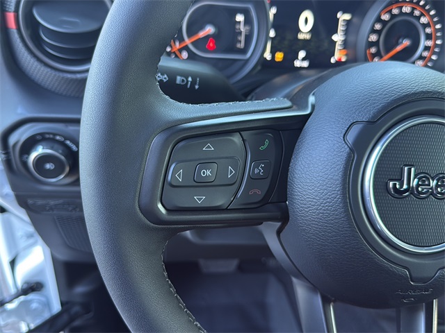 2025 Jeep Wrangler Rubicon X photo 9