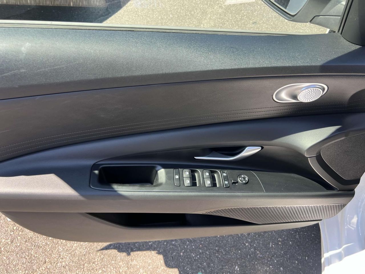 2022 Hyundai Elantra SEL photo 13