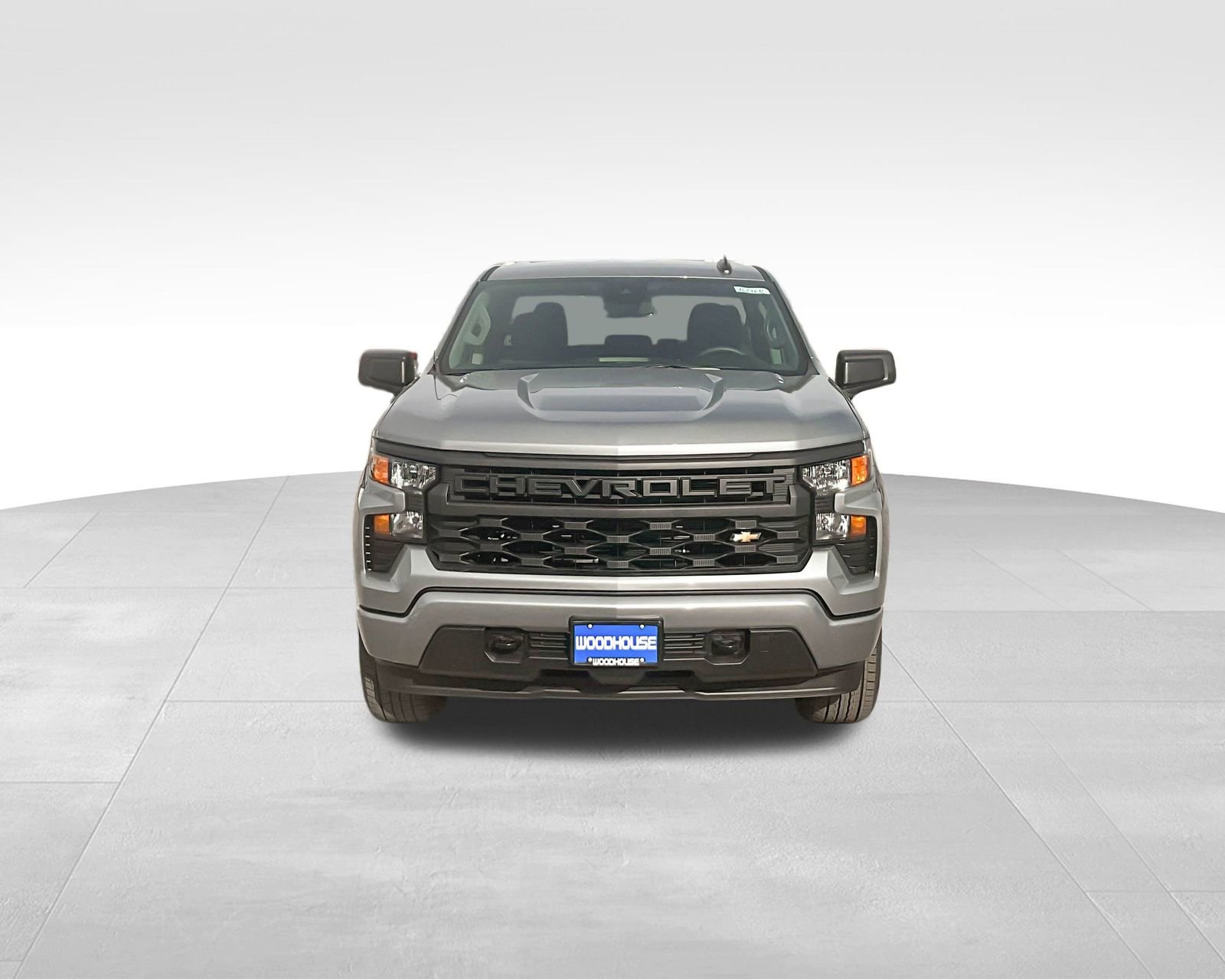 2025 Chevrolet Silverado 1500 Custom photo 2