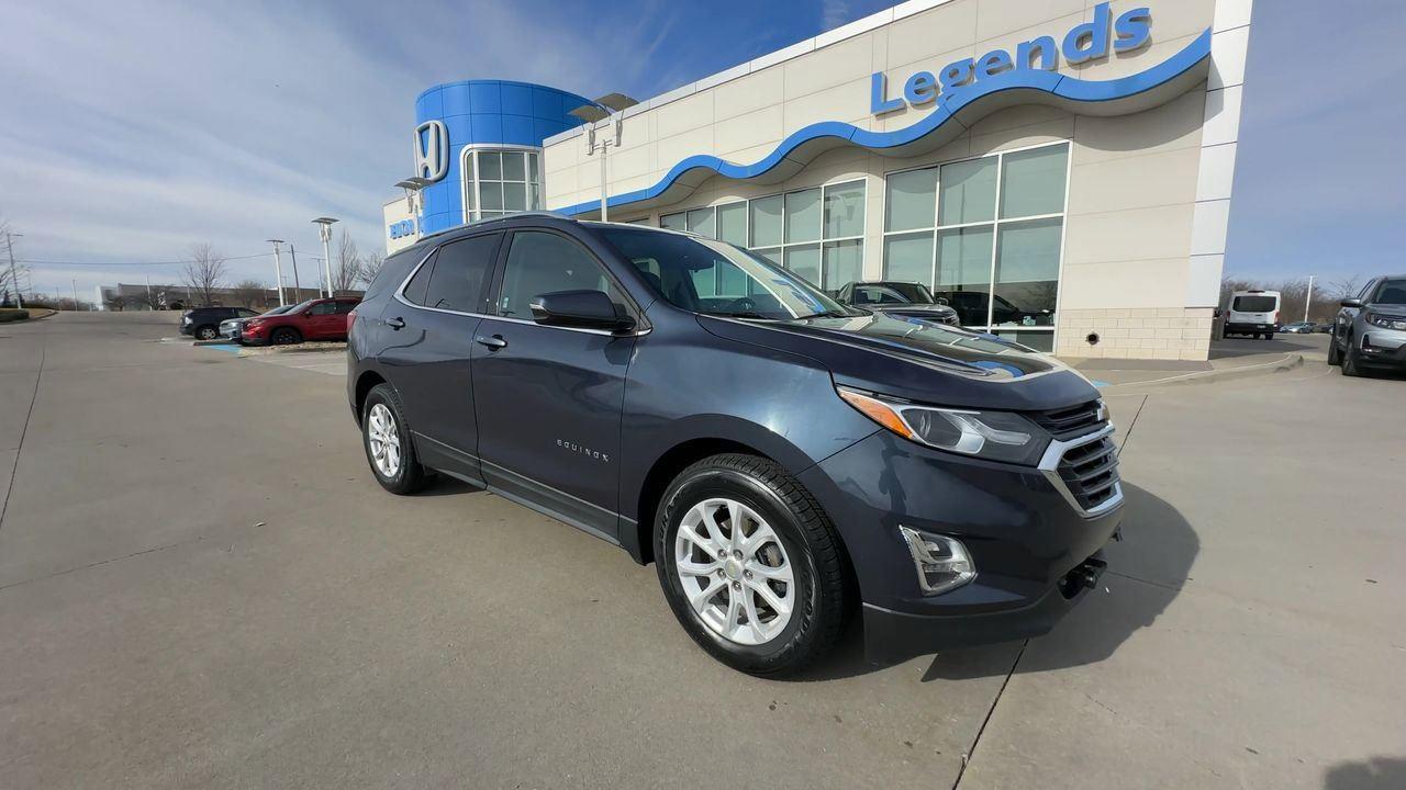 Used 2018 Chevrolet Equinox LT with VIN 3GNAXJEV5JL366980 for sale in Kansas City