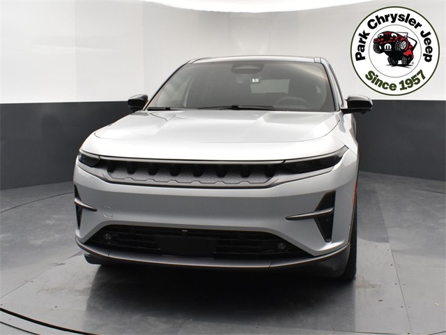 Used 2024 Jeep Wagoneer S Launch Edition with VIN 3C4RJNAK8RT179602 for sale in Burnsville, Minnesota