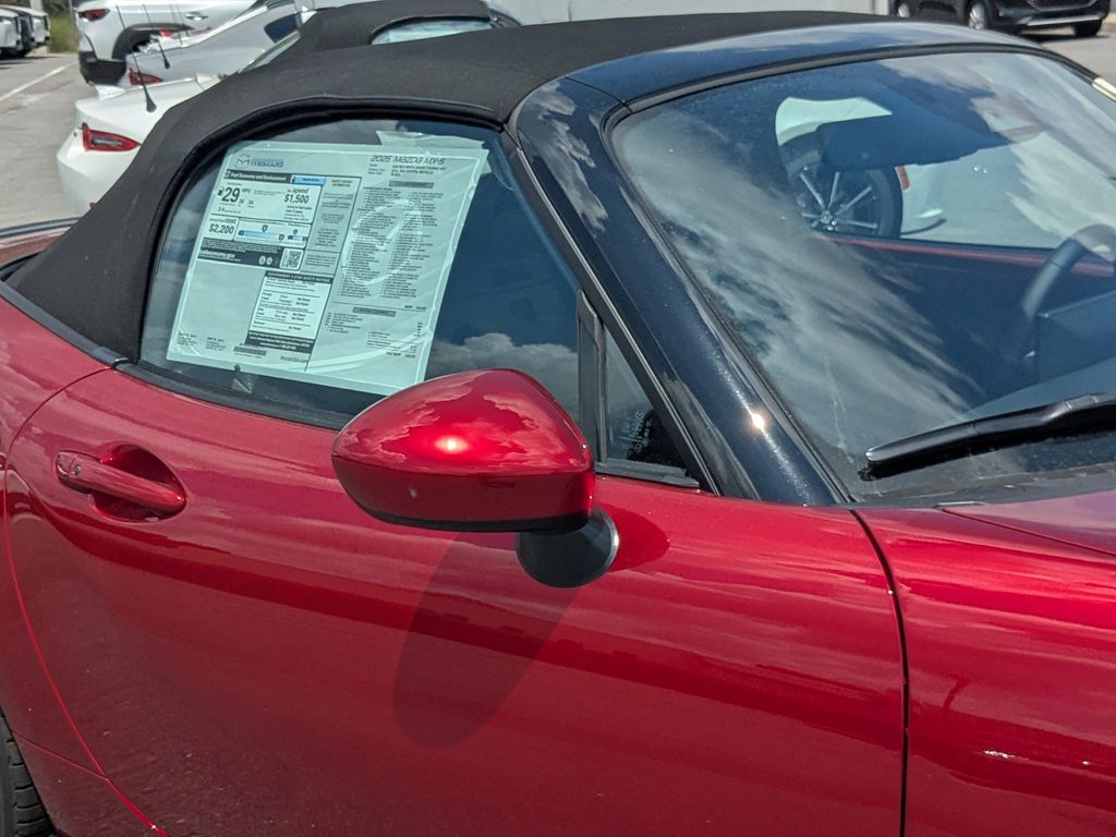 2025 Mazda MX-5 Miata Miata Grand Touring photo 12