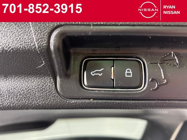 2020 Ford Explorer XLT photo 4