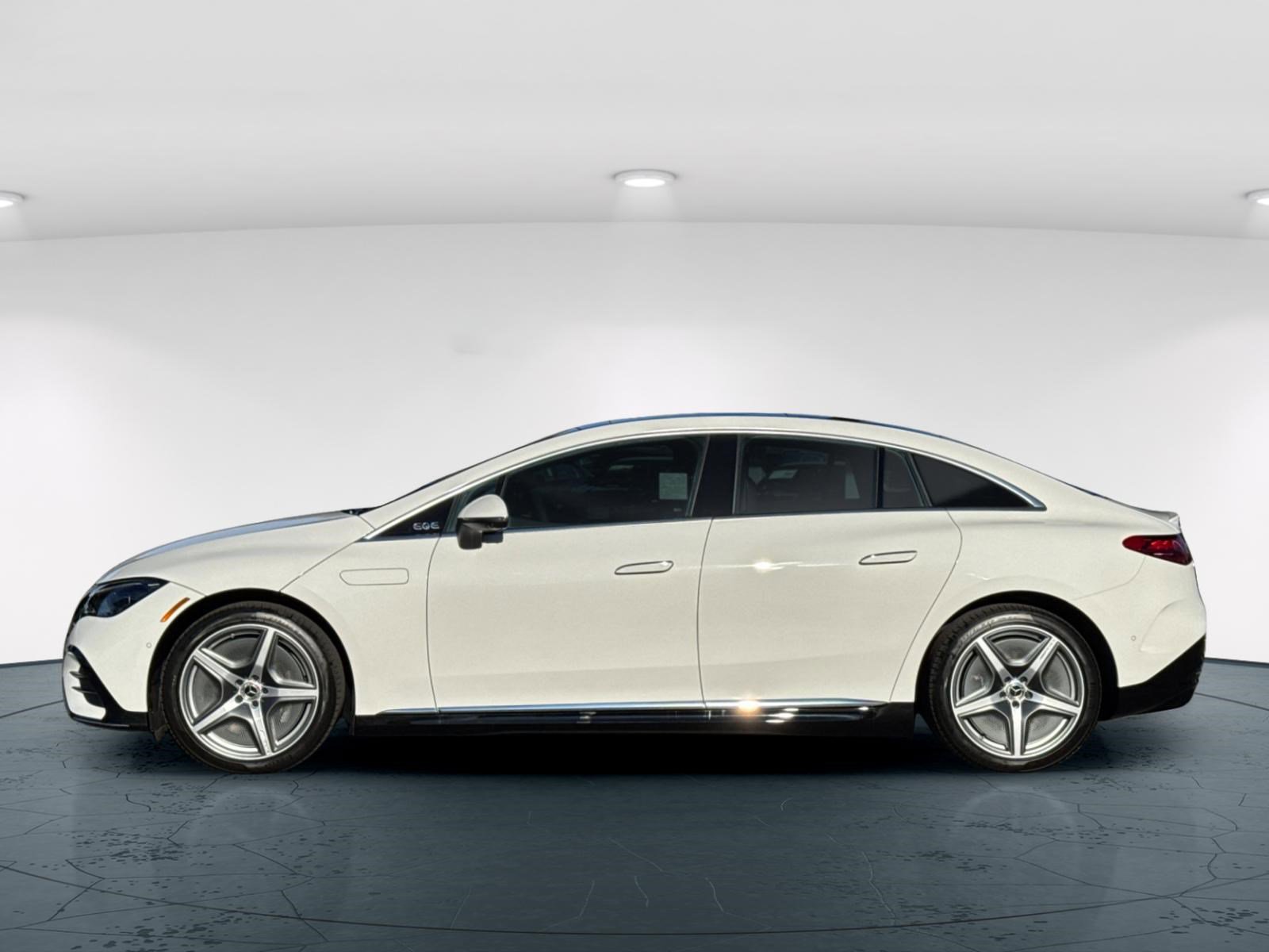 2026 Mercedes Benz EQE Sedan 4MATIC photo 3