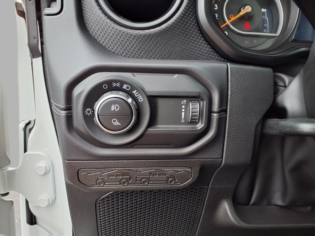 2025 Jeep Gladiator Rubicon photo 11