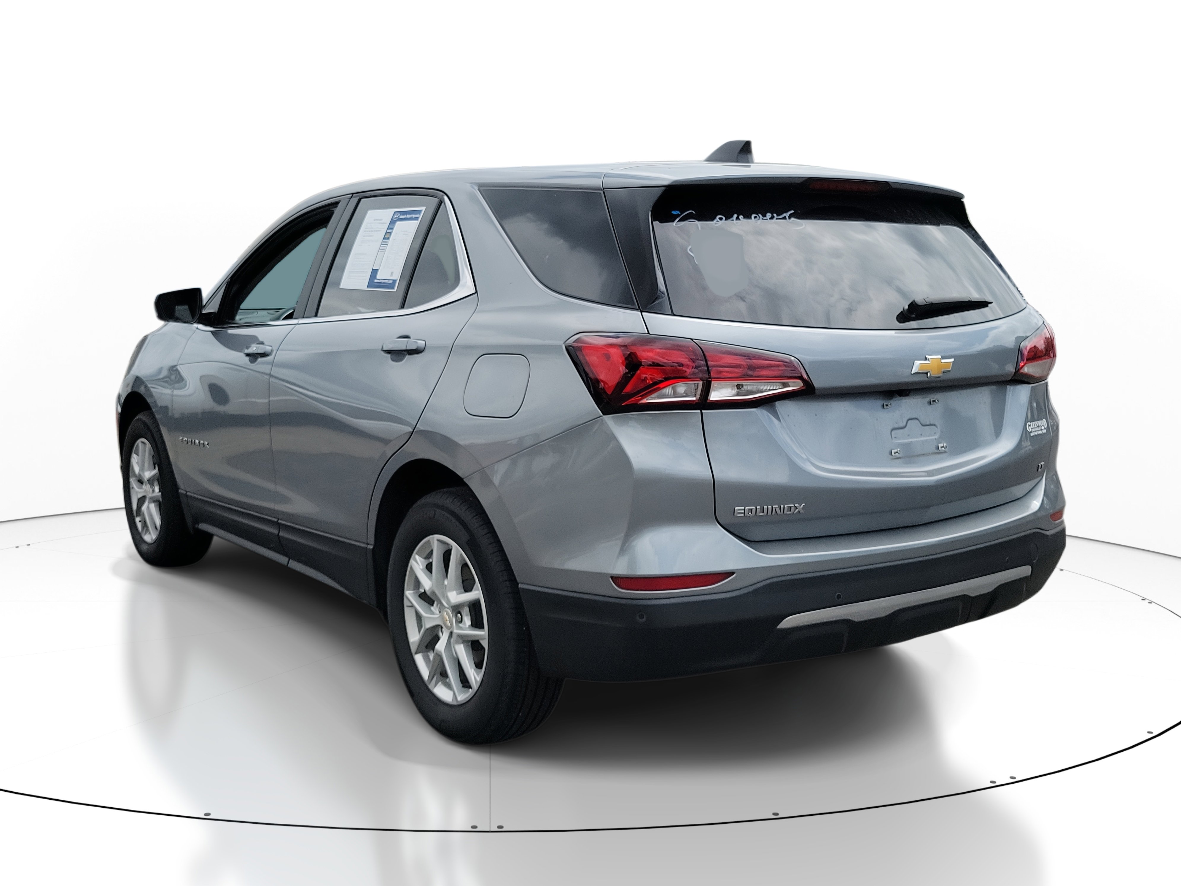 2023 Chevrolet Equinox LT photo 3