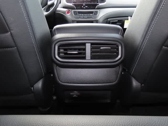2024 Honda Ridgeline RTL photo 20