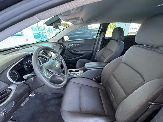 2023 Chevrolet Malibu 1LT photo 9