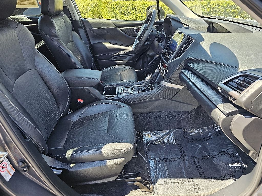 2020 Subaru Forester Limited photo 2