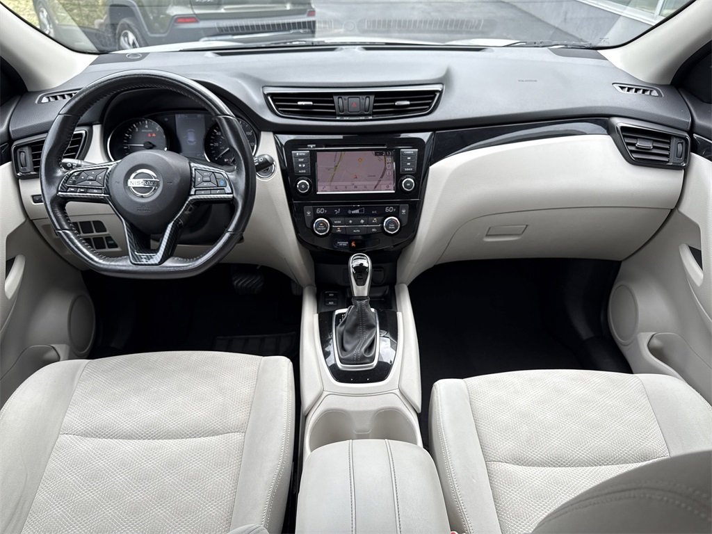 2019 Nissan Rogue Sport SV photo 16