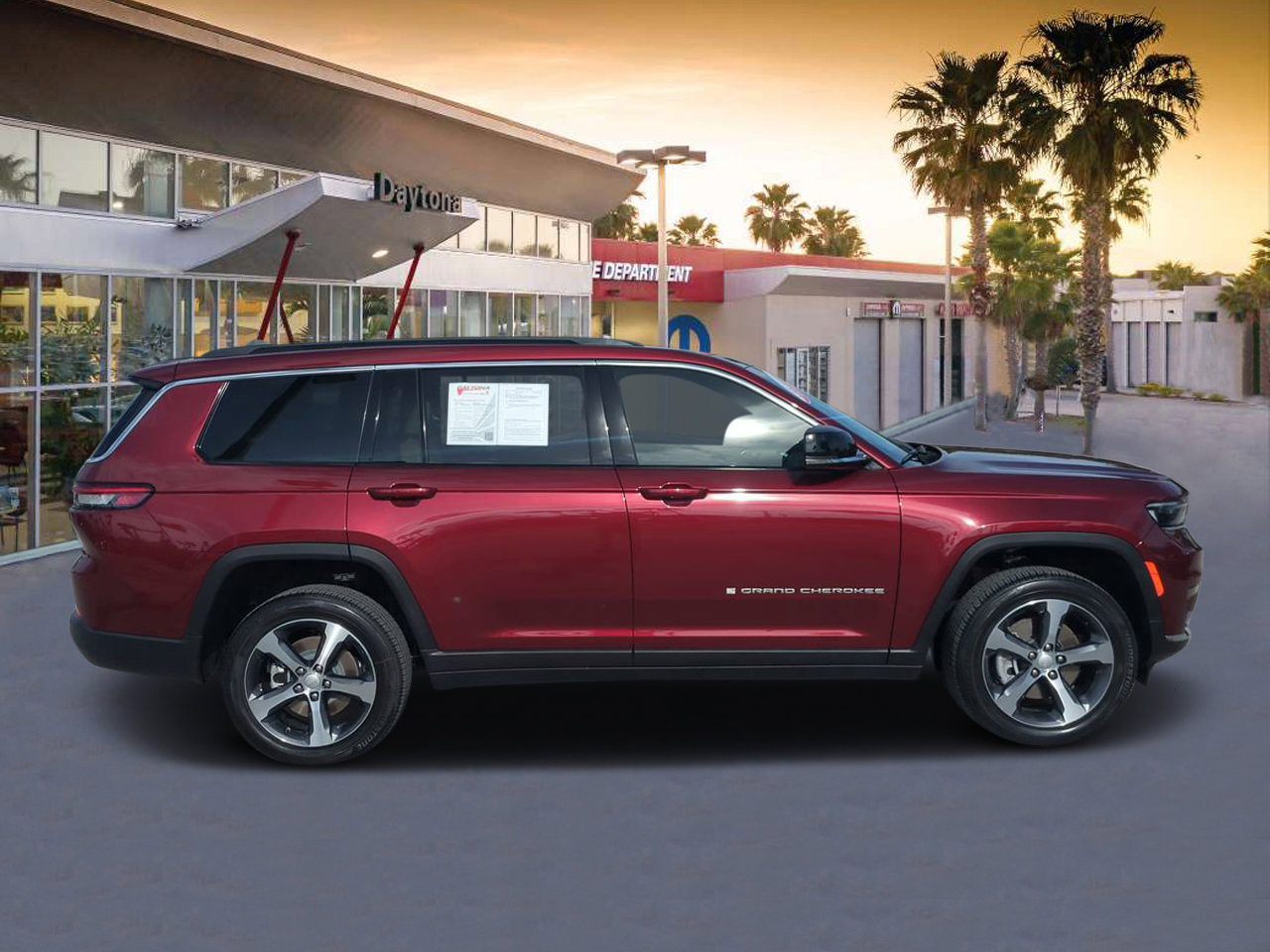 2025 Jeep Grand Cherokee Limited photo 2