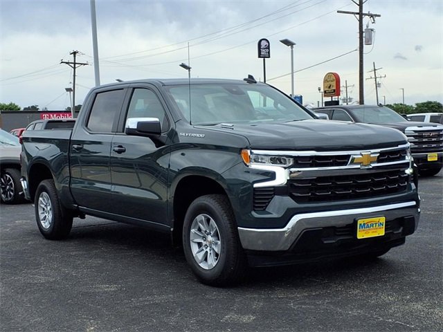 2025 Chevrolet Silverado 1500 LT photo 6