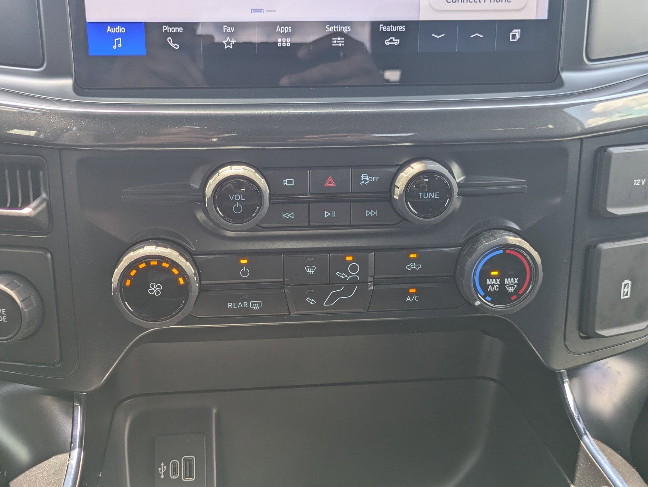 2025 Ford F-150 STX photo 19