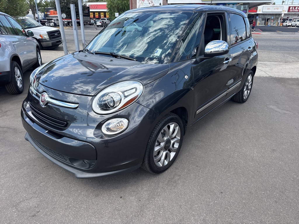 2017 Fiat 500L Lounge photo 4