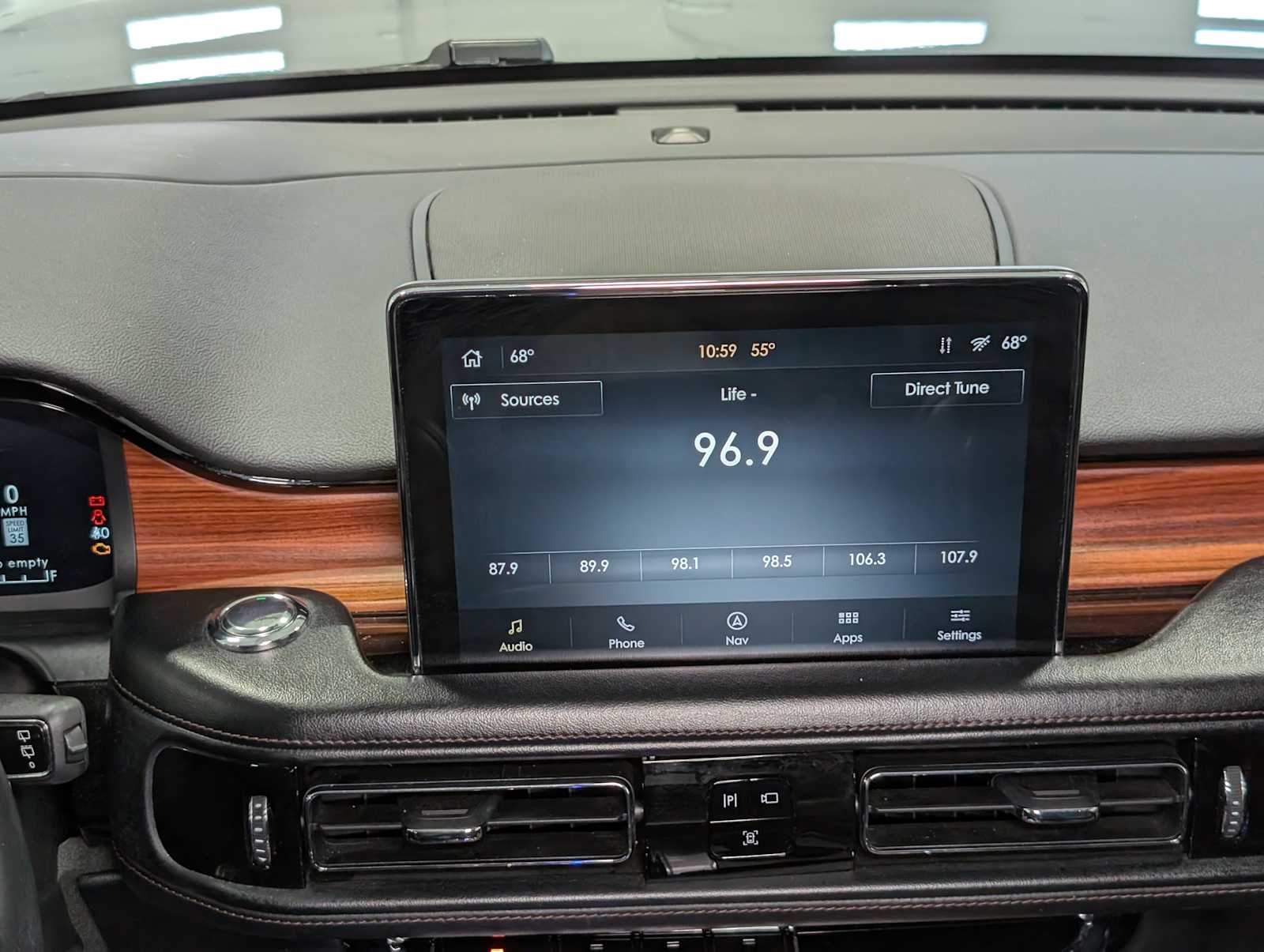 2020 Lincoln Aviator Reserve photo 16