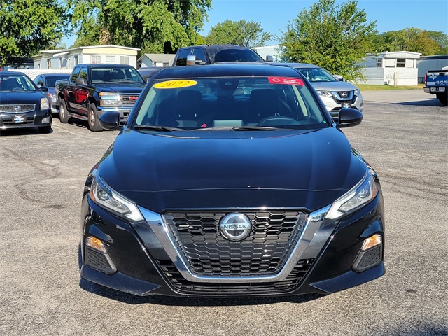 2022 Nissan Altima 2.5 SV photo 7