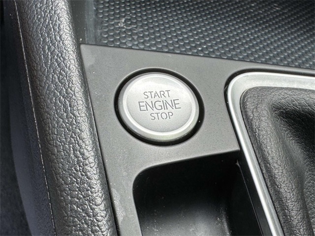 2024 Volkswagen Jetta 1.5T SE photo 12