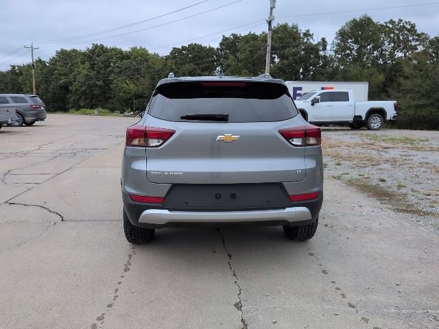 2026 Chevrolet Trailblazer LT photo 3