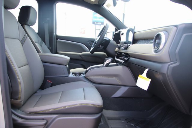 2025 Chevrolet Colorado ZR2 photo 18