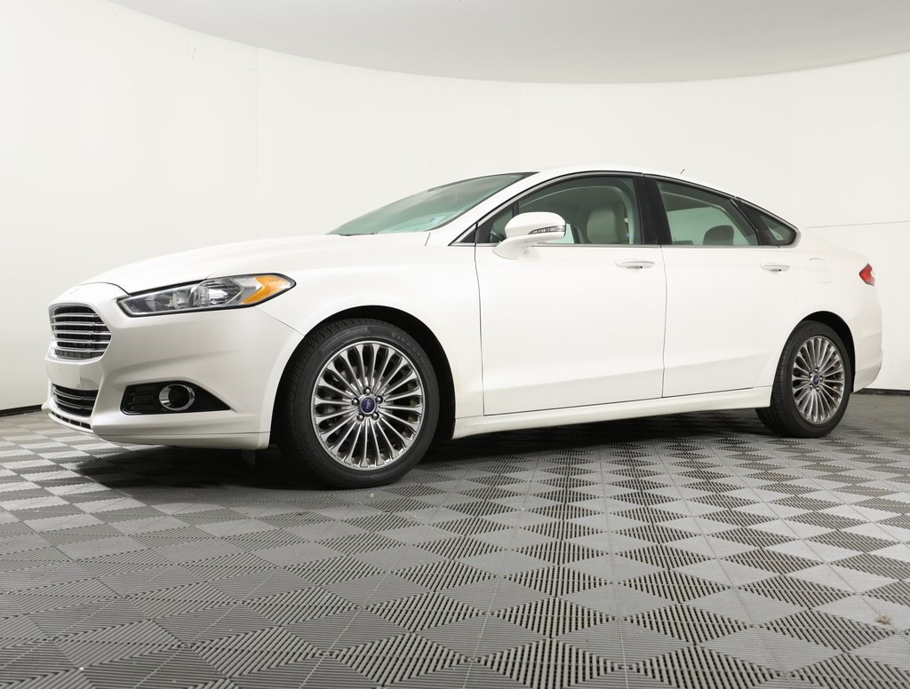 2015 Ford Fusion Titanium's photo