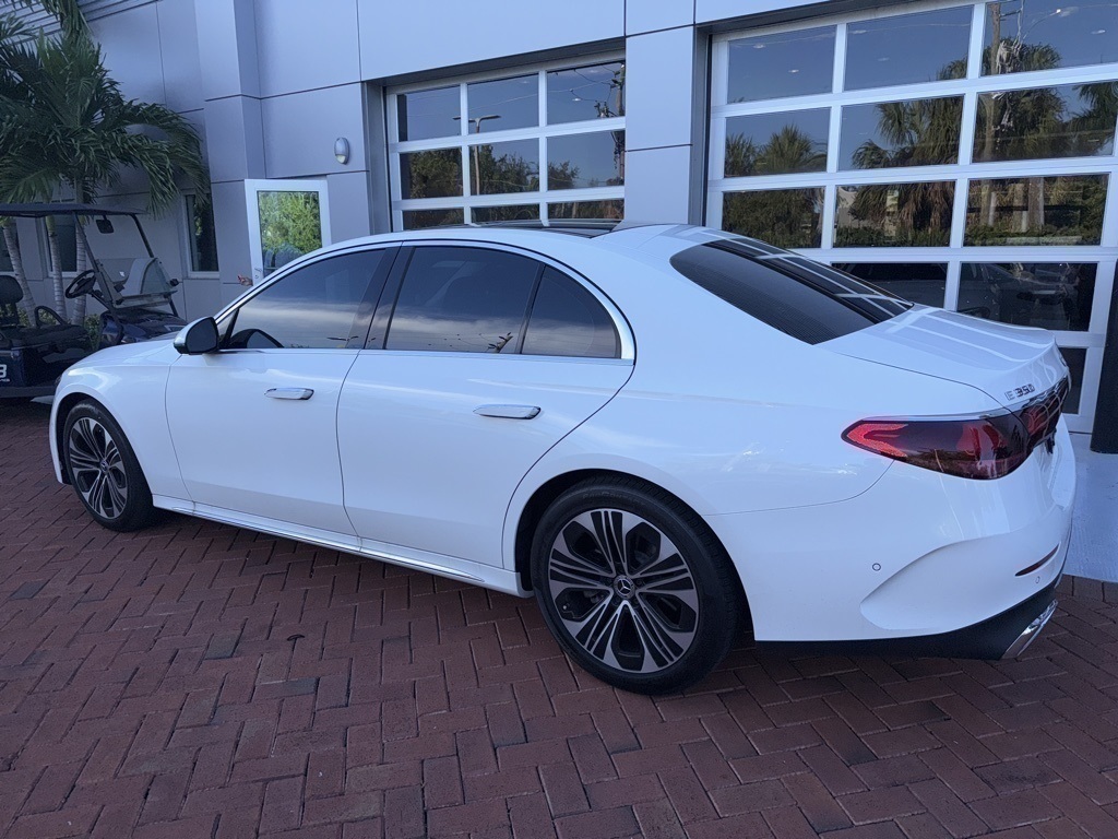 2025 Mercedes Benz E 350 photo 7