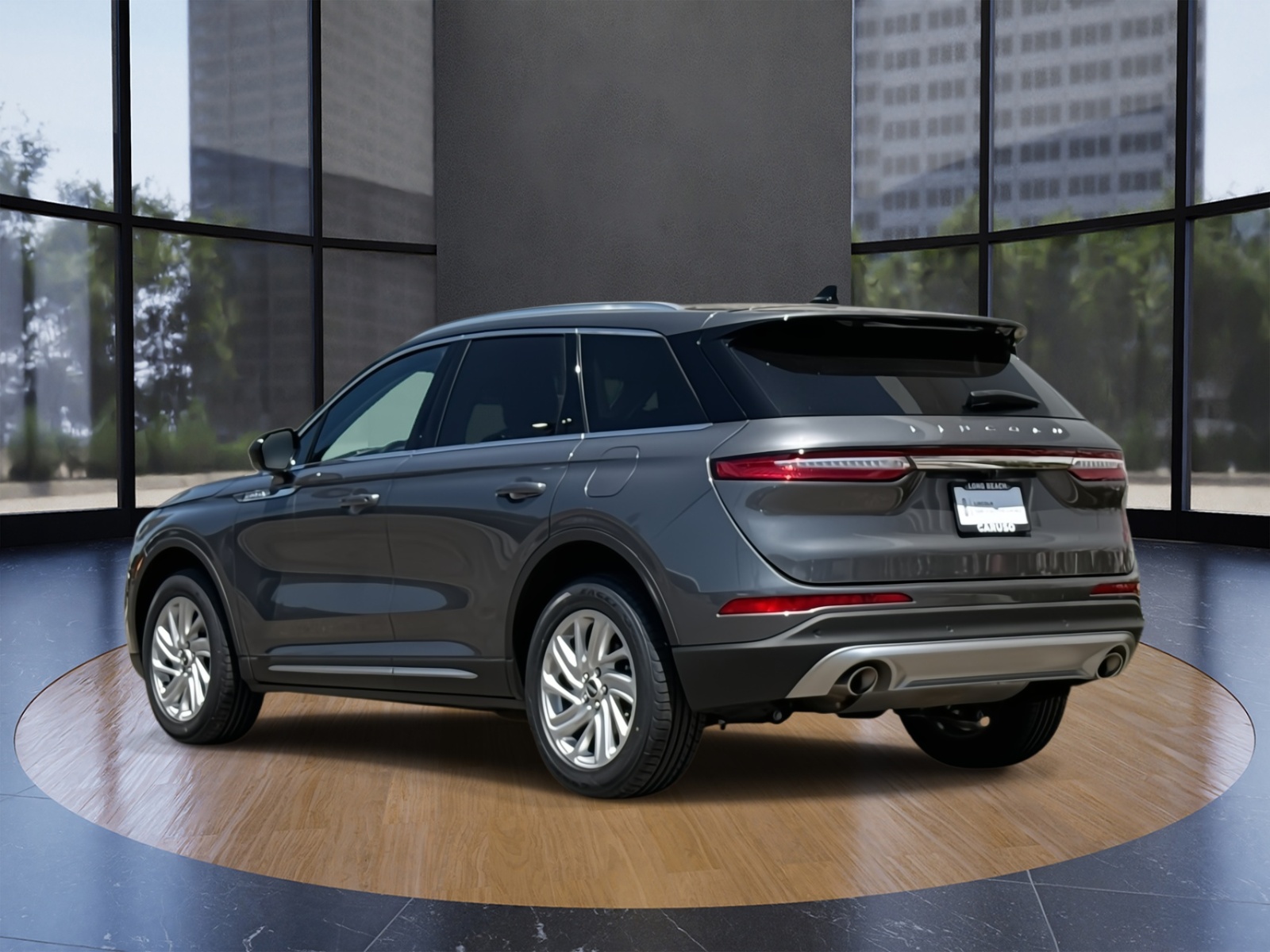 2022 Lincoln Corsair Standard photo 4