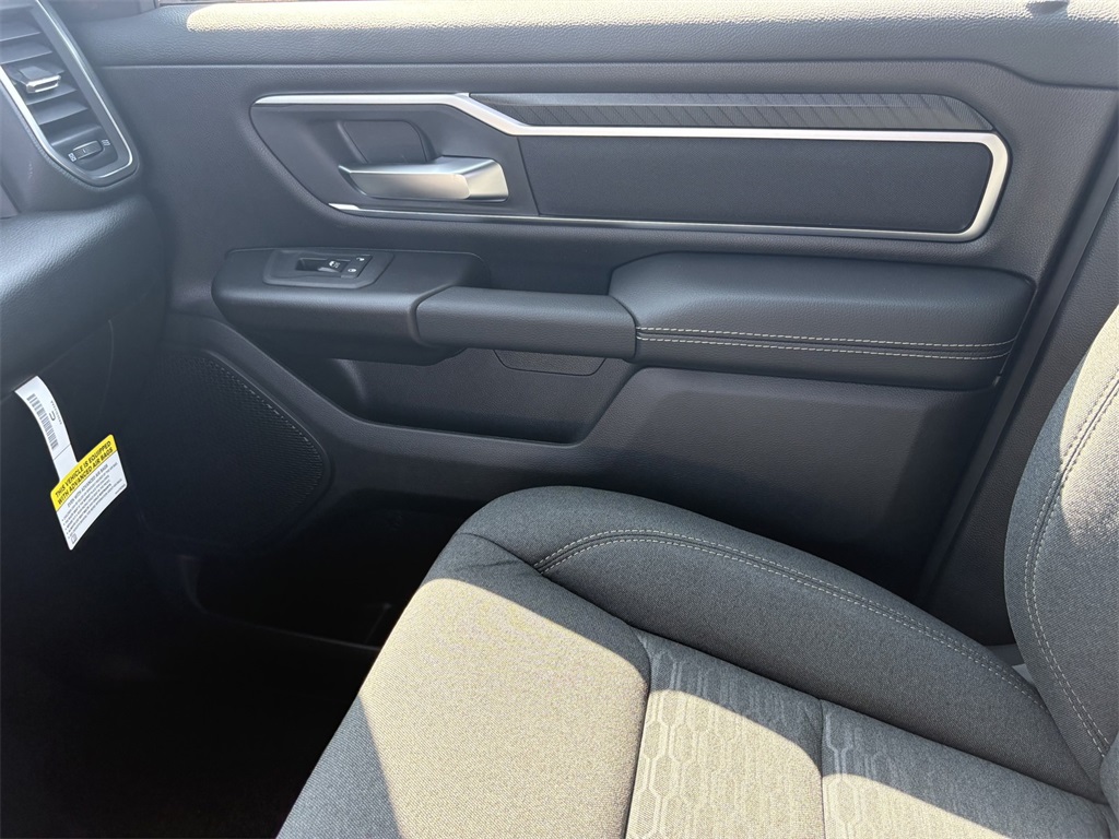 2025 Ram 1500 Big Horn photo 26