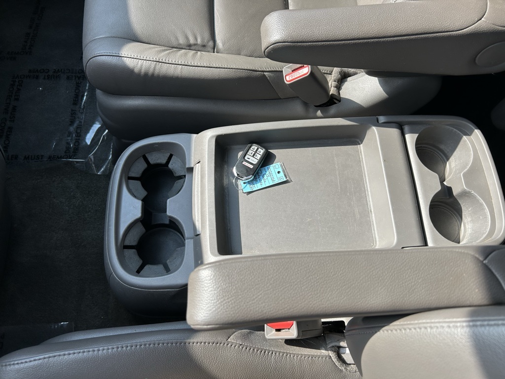 2015 Honda Odyssey Touring photo 21