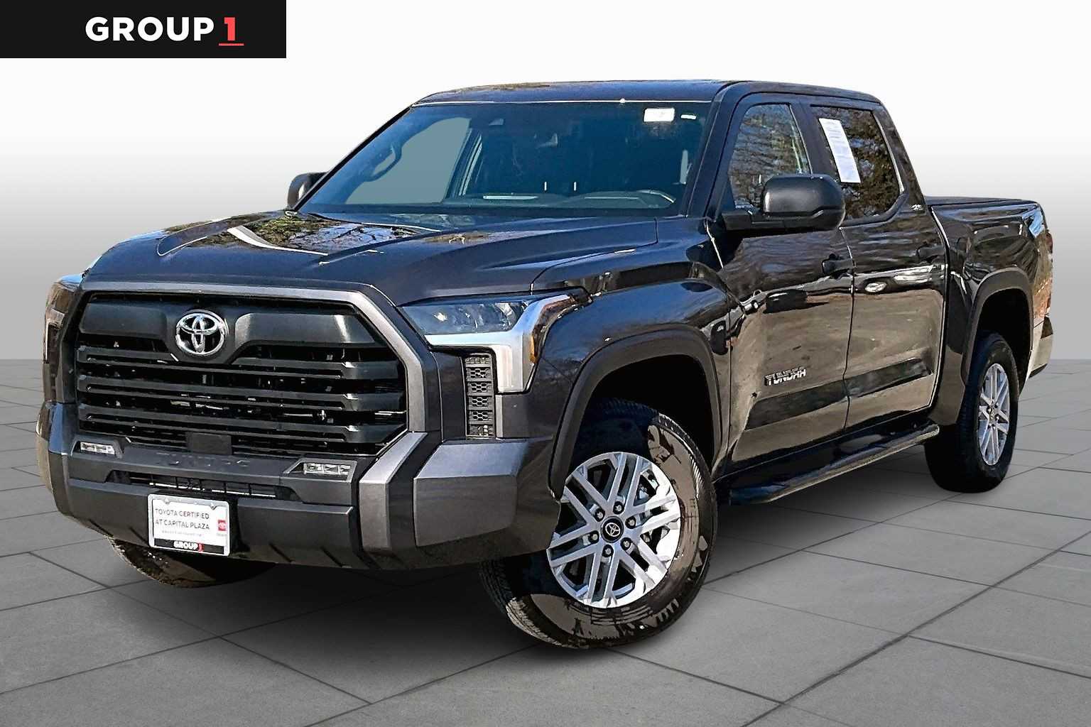 2025 Toyota Tundra SR5's photo