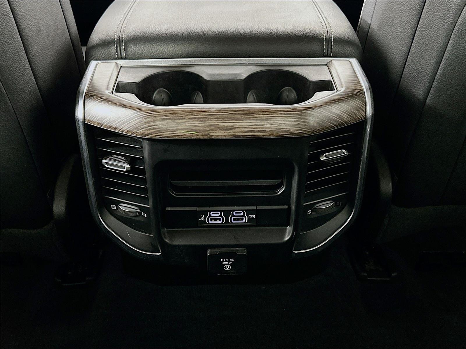 2020 Ram 1500 Laramie photo 24