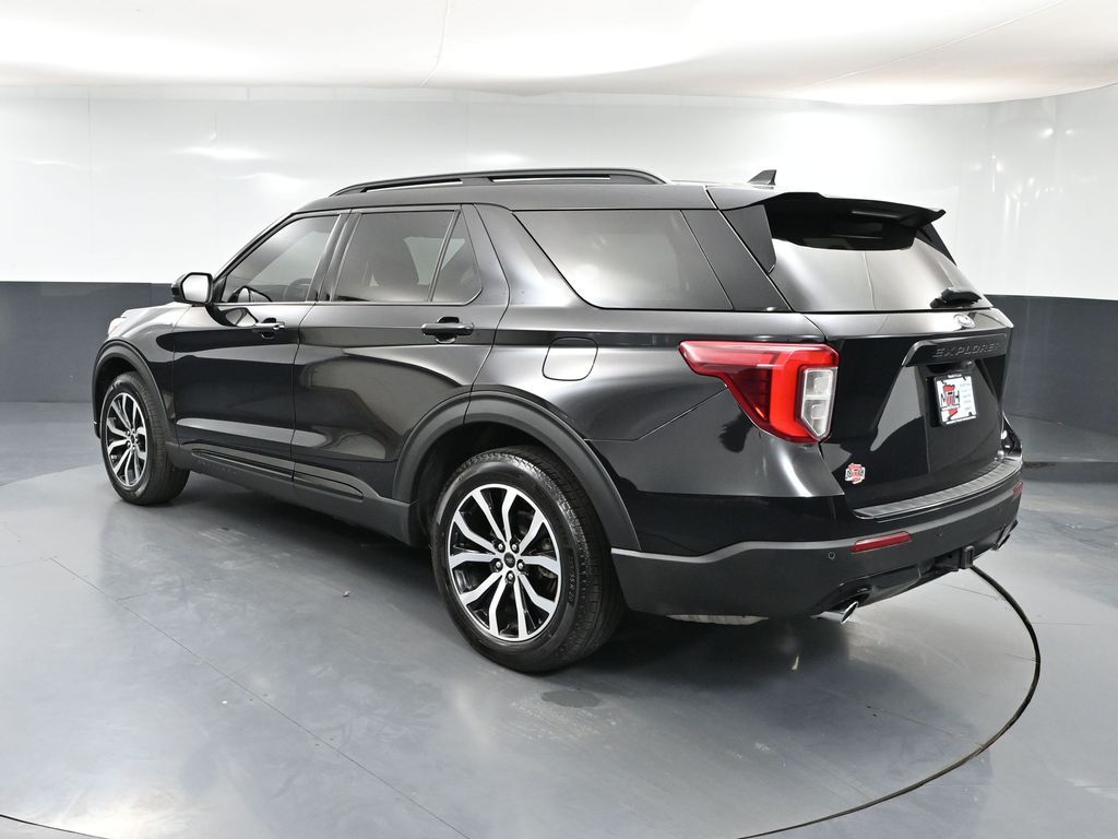 2024 Ford Explorer ST-Line photo 5