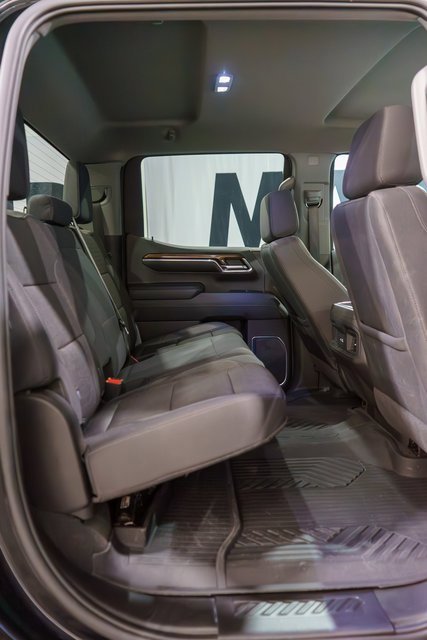 2024 Chevrolet Silverado 1500 LT Trail Boss photo 8