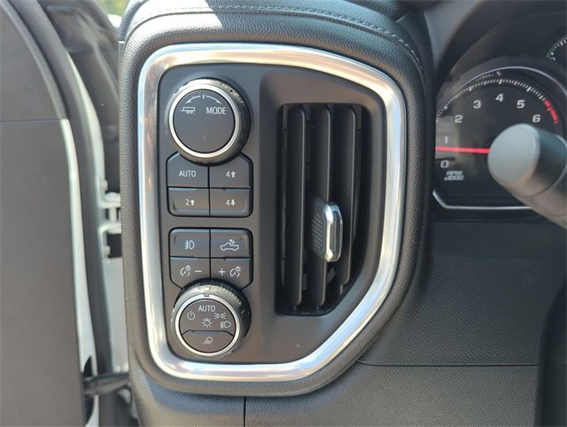 2022 Chevrolet Silverado 1500 LTZ photo 25