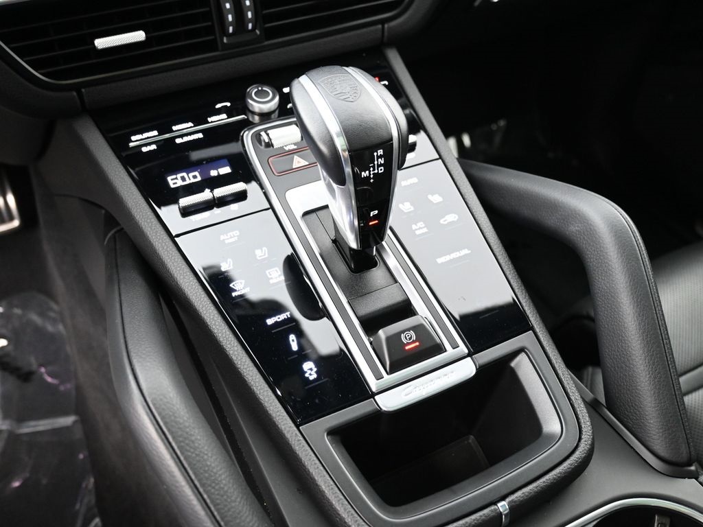 2023 Porsche Cayenne S Platinum Edition photo 16