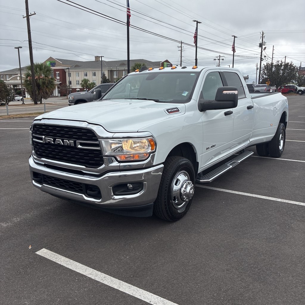 2023 RAM Ram 3500 Pickup Big Horn's photo