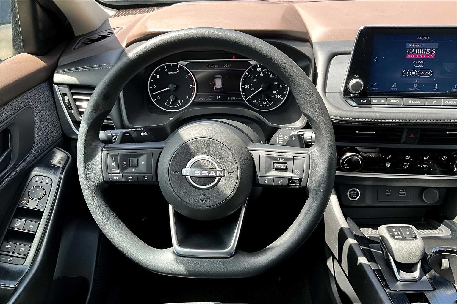 2023 Nissan Rogue S photo 3
